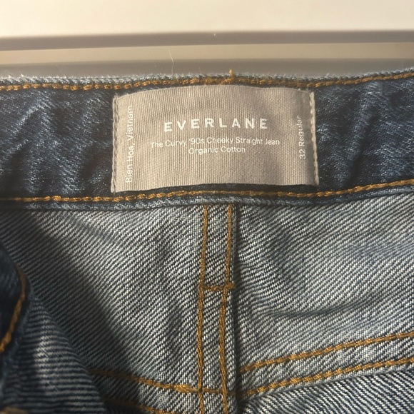 Everlane curvy 90s cheeky straight Jean regular length size 32. - Picture 6 of 6